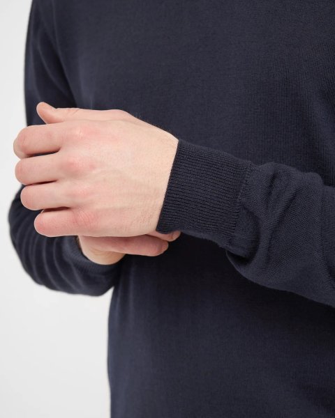 Zoom bild av Milan mens pullover v-neck, dark navy
