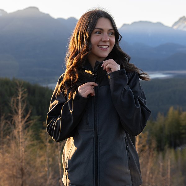 Zoom bild av Women's Cascades Softshell Hoody, dolphin/black