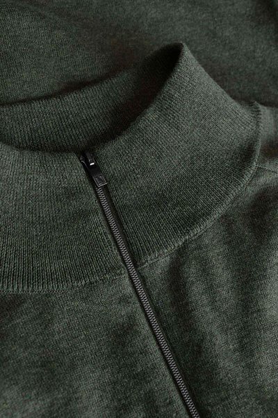 Zoom bild av Elegant 1/4-Zip, olive