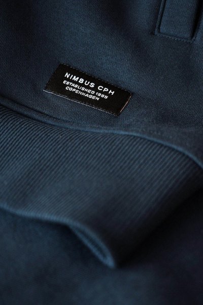 Zoom bild av Woman fashionable trainer, navy