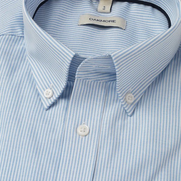Zoom bild av Light blue/white striped stretch oxford shirt, slimfit