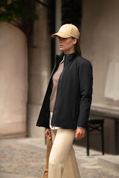 Zoom bild av Woman lightweight stretch jacket, black