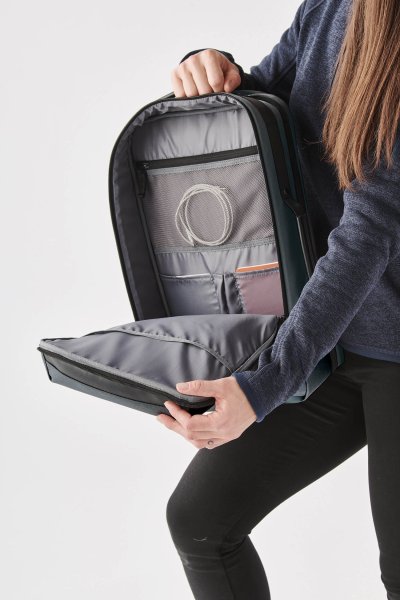 Zoom bild av Compare Hedmark Commuter Backpack, graphite/black