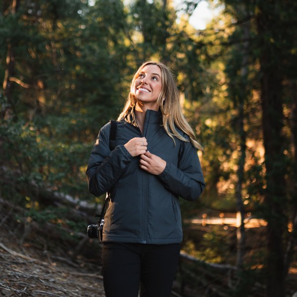 Zoom bild av Women's Pacifica Thermal Shell, dolphin