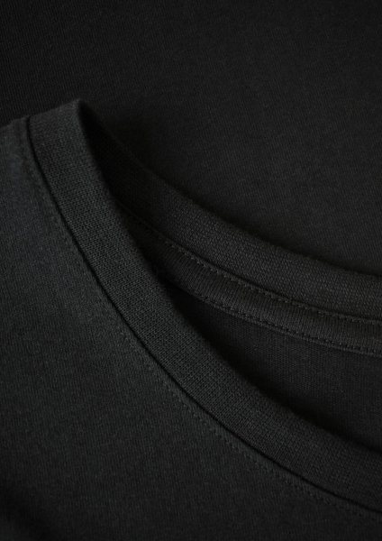 Zoom bild av Soft round neck t-shirt, black