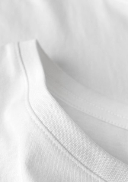 Zoom bild av Soft round neck t-shirt, white