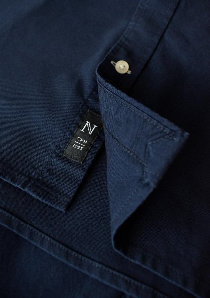 Zoom bild av Classic oxford shirt slim fit, navy