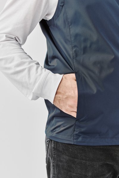 Zoom bild av Men's Sierra Lightweight Vest, navy