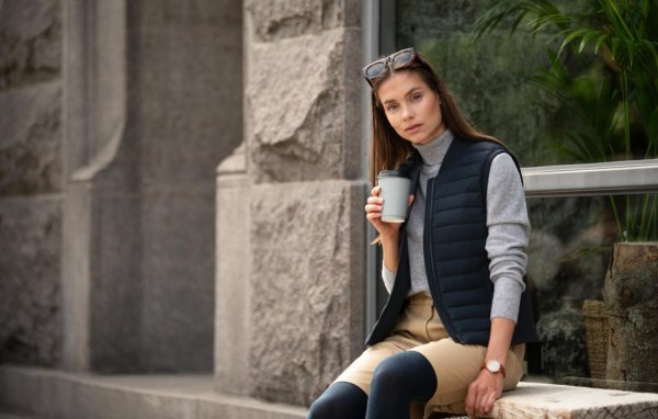 Zoom bild av Woman Premium hybrid bodywarmer, navy